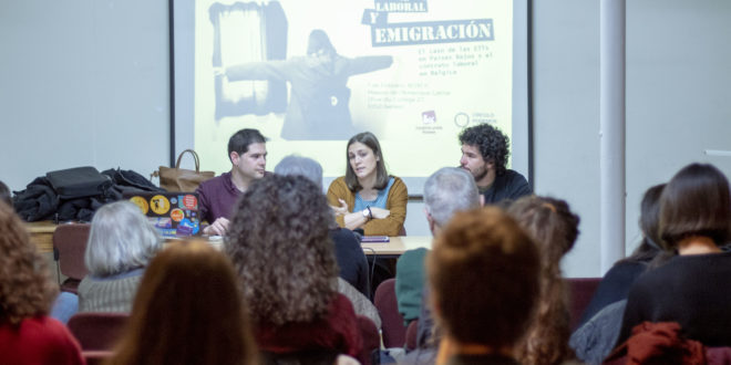 De izquierda a derecha, Javier Polanco, miembro de Podemos Bélgica; Alicia Gabán, coordinadora de IU Bruselas y corresponsable de Comunicación de IU Exterior; y Eduardo Velázquez, coportavoz de la federación.